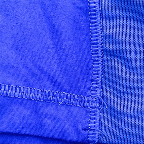 Lululemon • Cross Back Tank Top - Picture 4 of 7